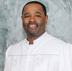 Jackson Jr., Pastor